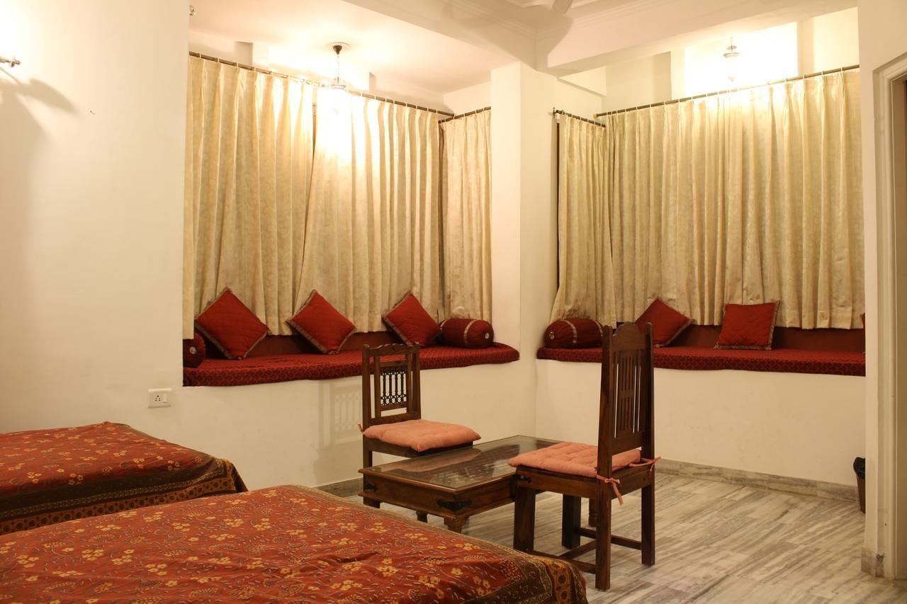 Adhbhut Hotel Jaipur Luaran gambar